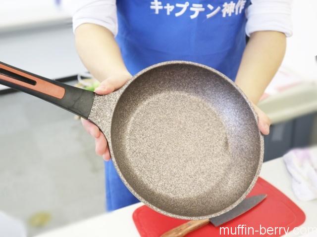 ロフト展示会 あのストーンバリアが包丁になった まな板だってカットバリア 使って楽しいモノコト手帖