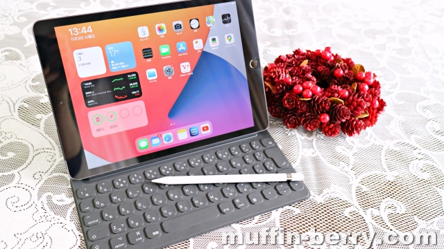 2022年最新春物 iPad第8世代Wi-Fi（128GB）純正smart Keyboardセット