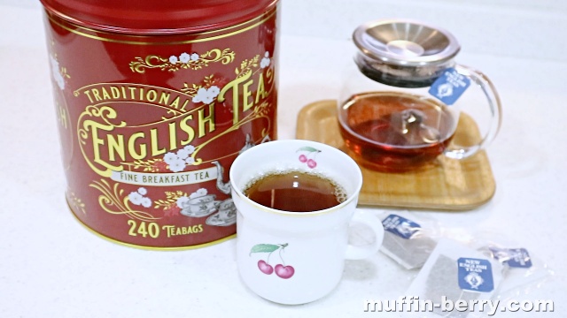 コストコ 大きな赤い缶の美味しい紅茶 Traditional English Tea 使って楽しいモノコト手帖